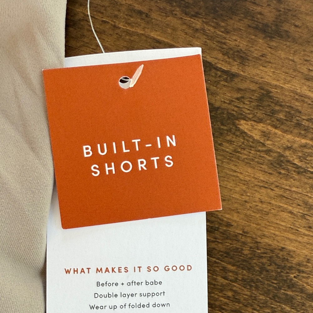 NWT Isabel Beige Maternity Skirt with Built in Shorts Size Large - Picture 3 of 4